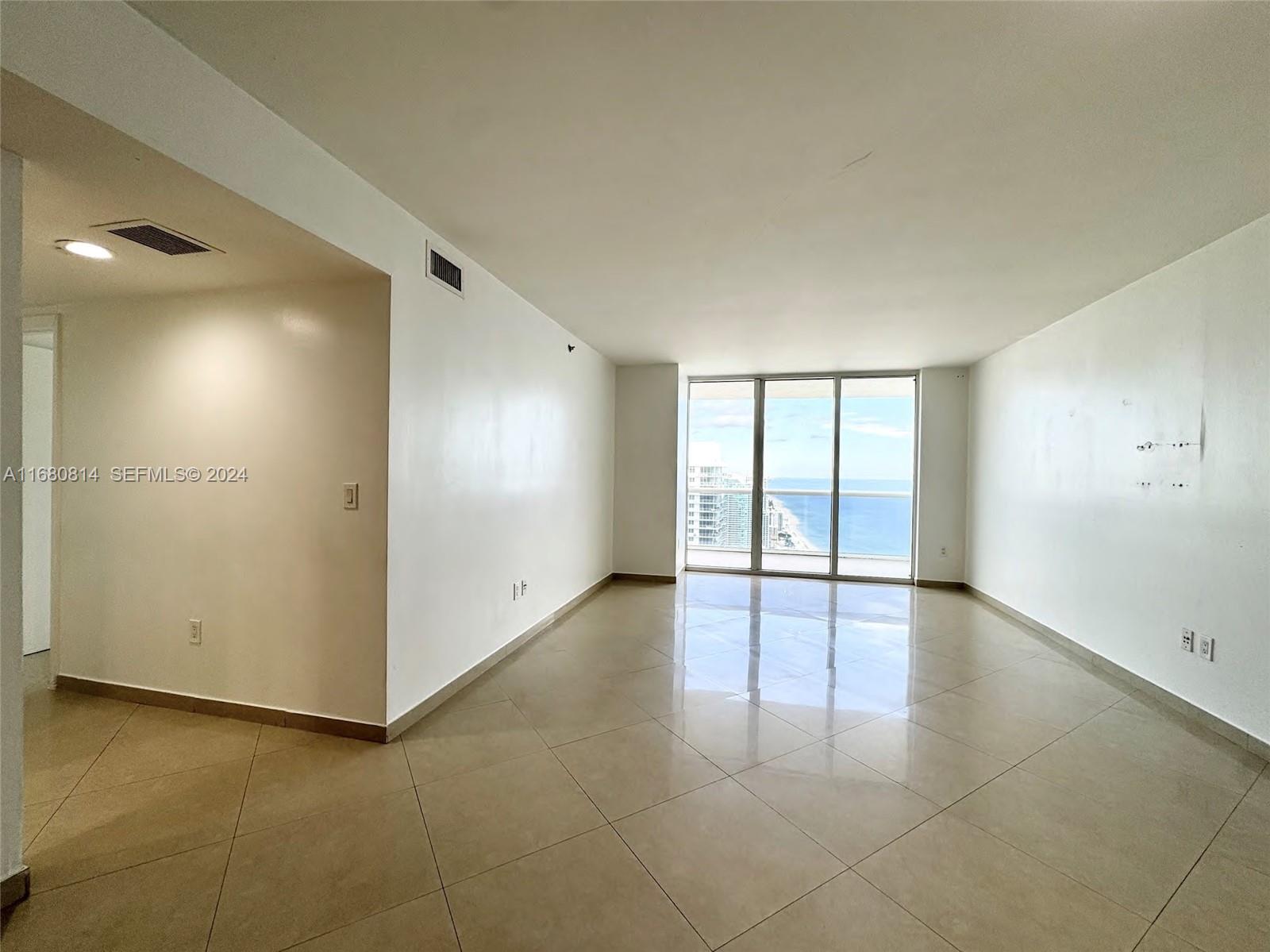 1830 S Ocean Drive 4711