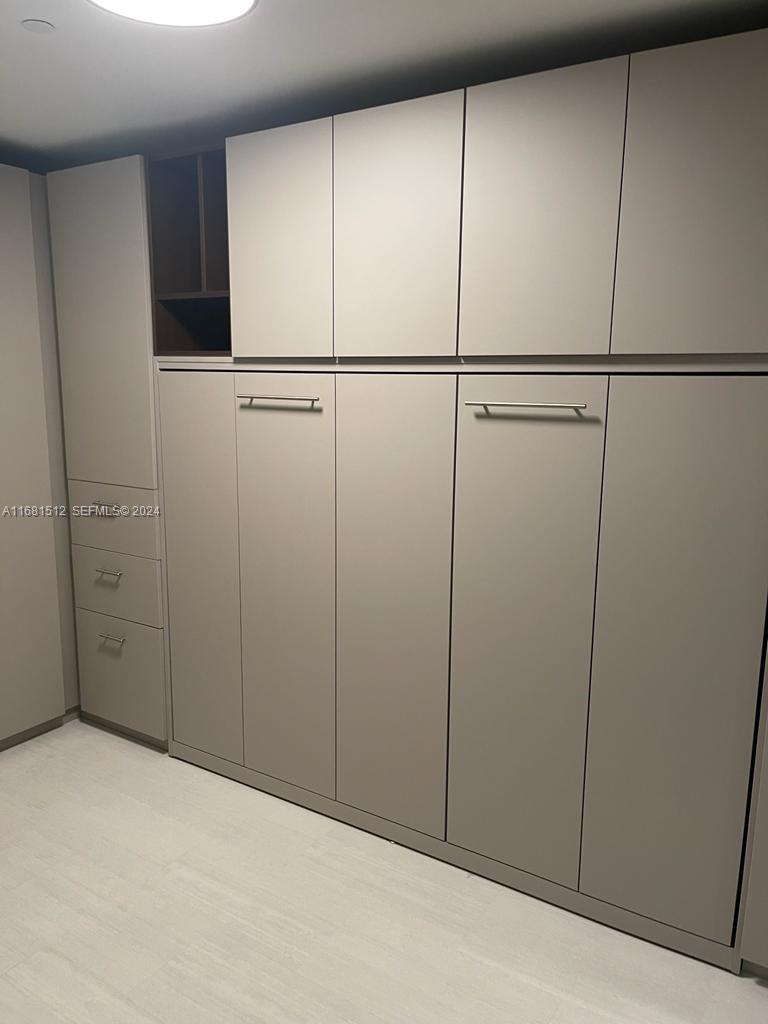 1000 Brickell Plaza 3307 Property Photo 13