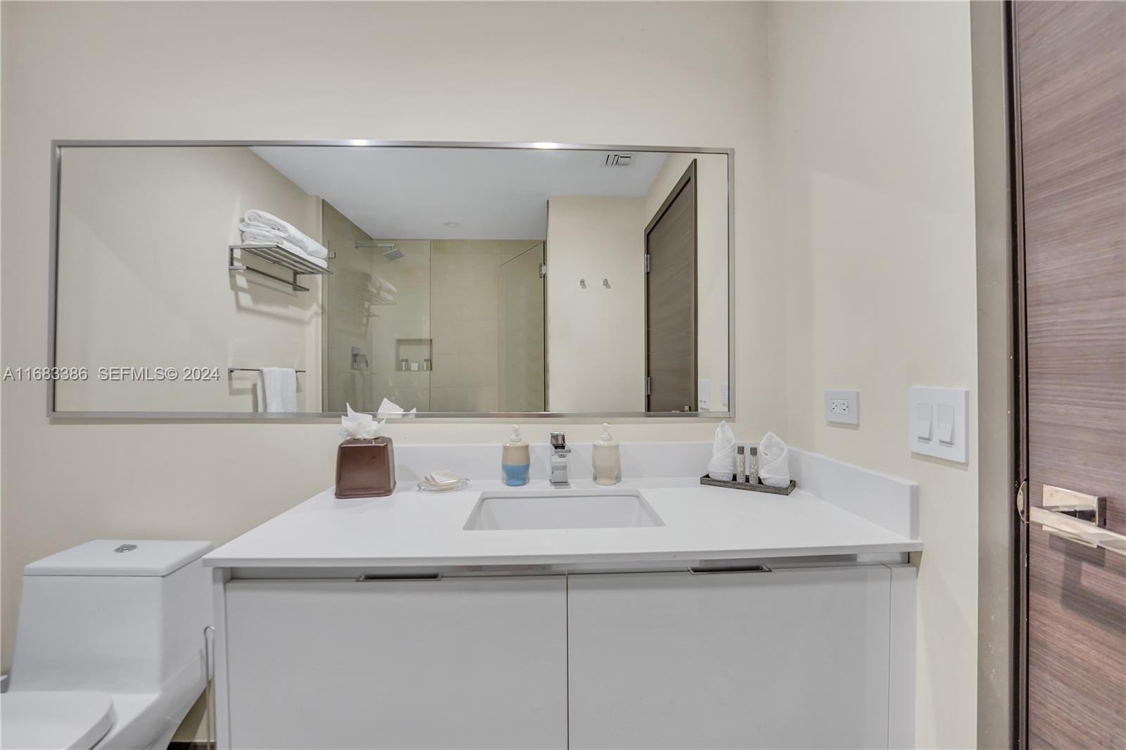 777 N Ocean Drive S316 Property Photo 22