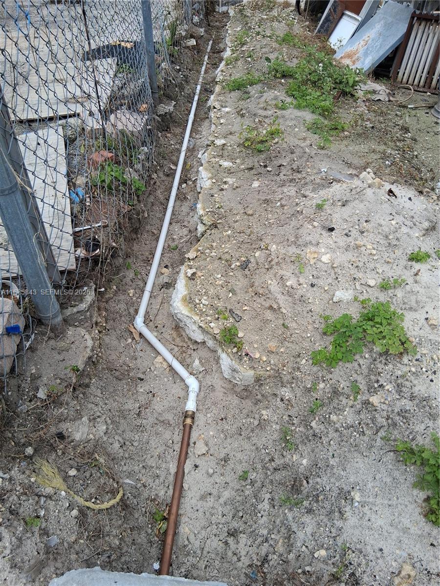 A11685843 Property Photo 4