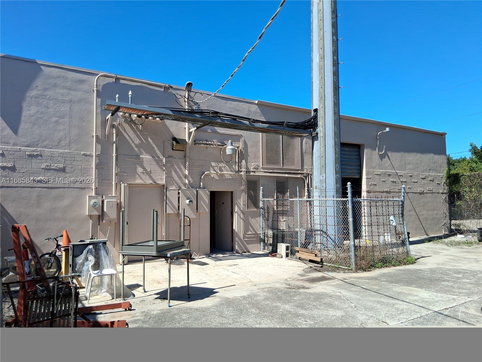 A11685843 Property Photo 5