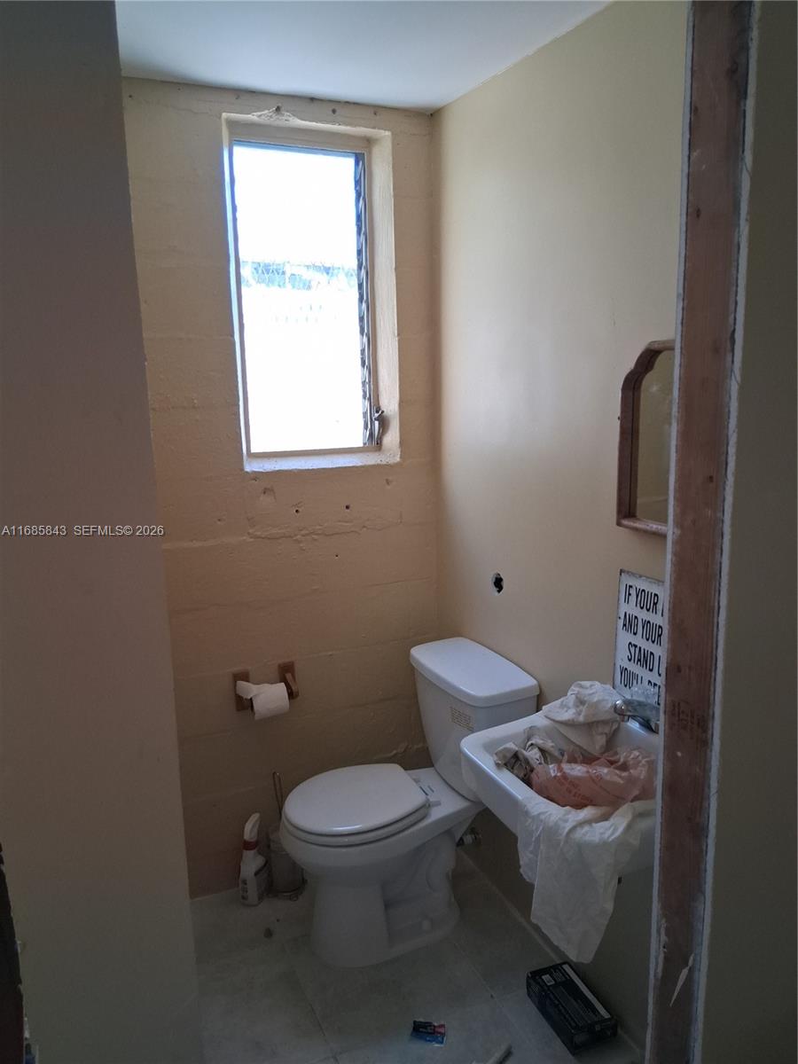 A11685843 Property Photo 8