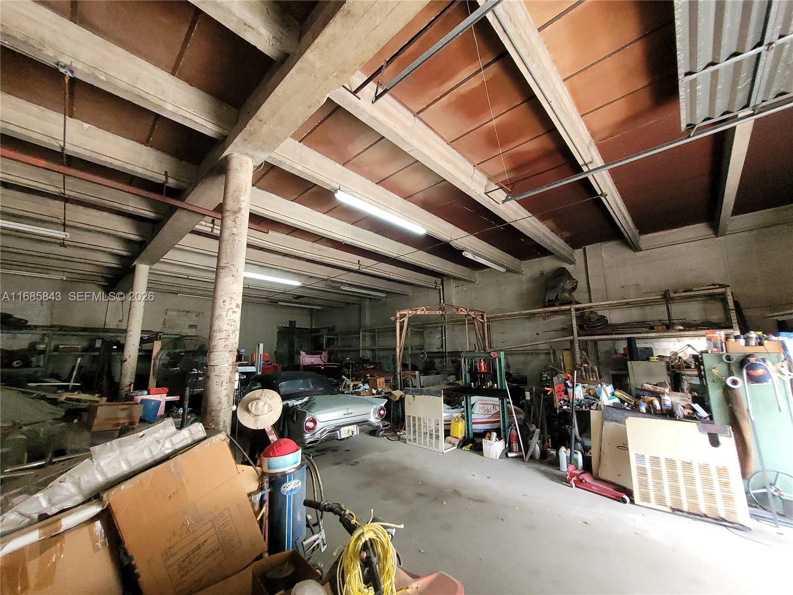 A11685843 Property Photo 13
