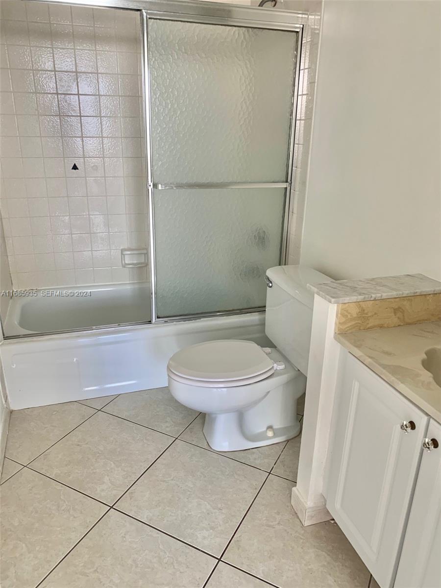 600 Three Islands Boulevard 1817 Property Photo 10