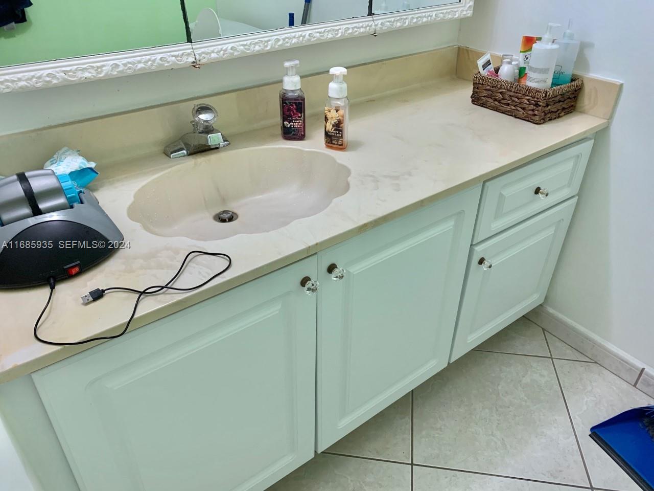 600 Three Islands Boulevard 1817 Property Photo 11