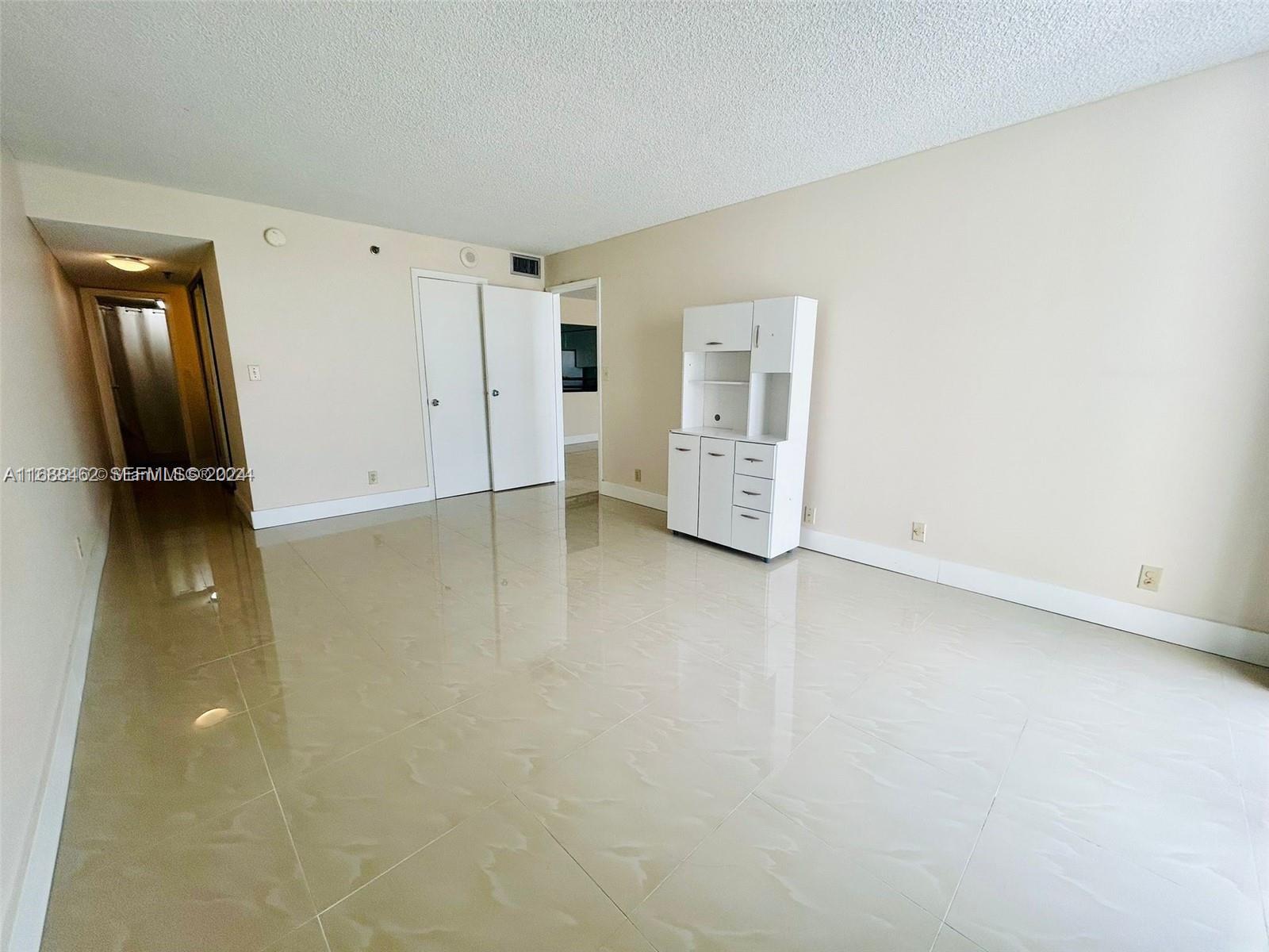 A11688462 Property Photo 11