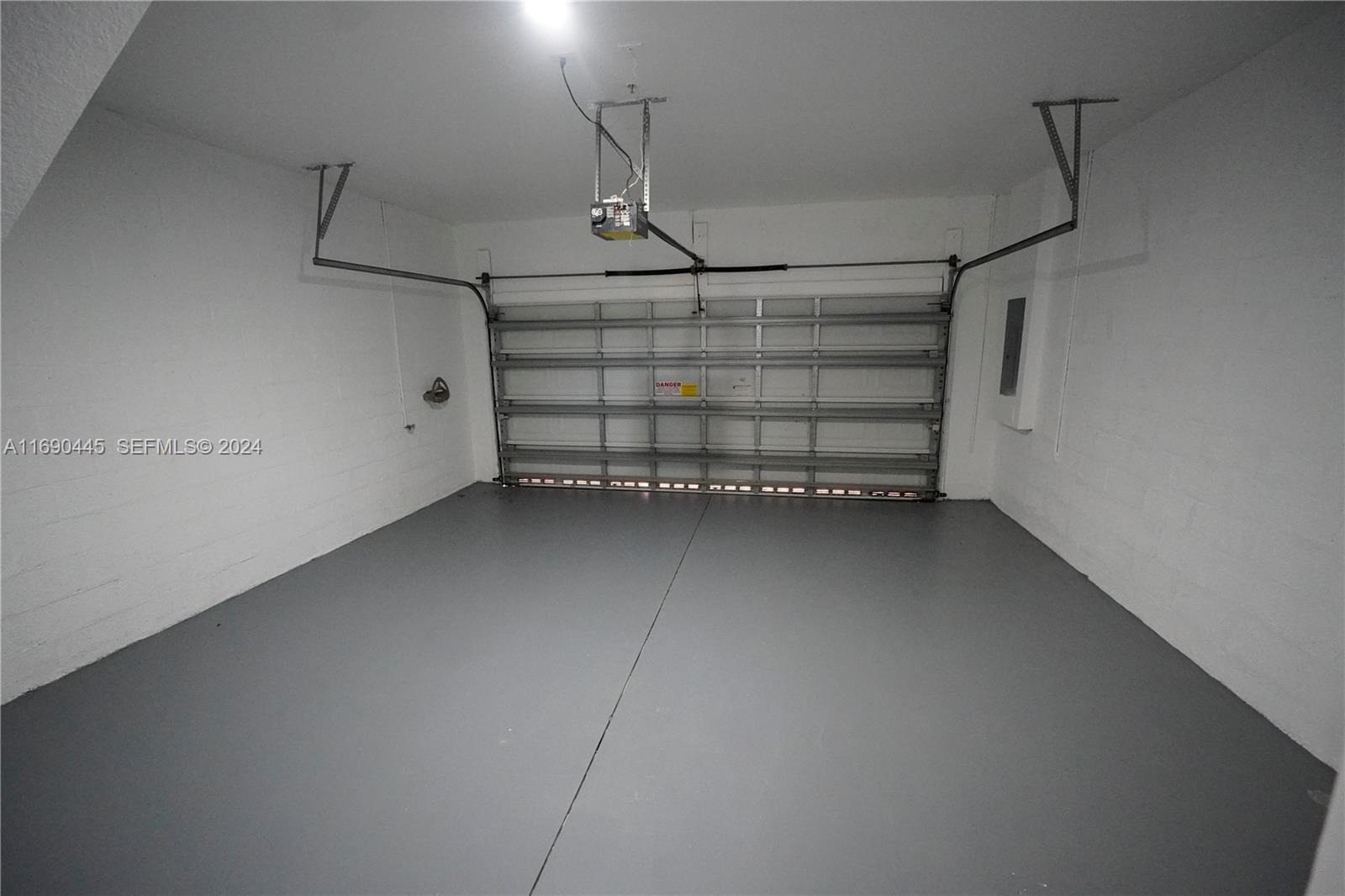 123 Harbors Way Property Photo 14
