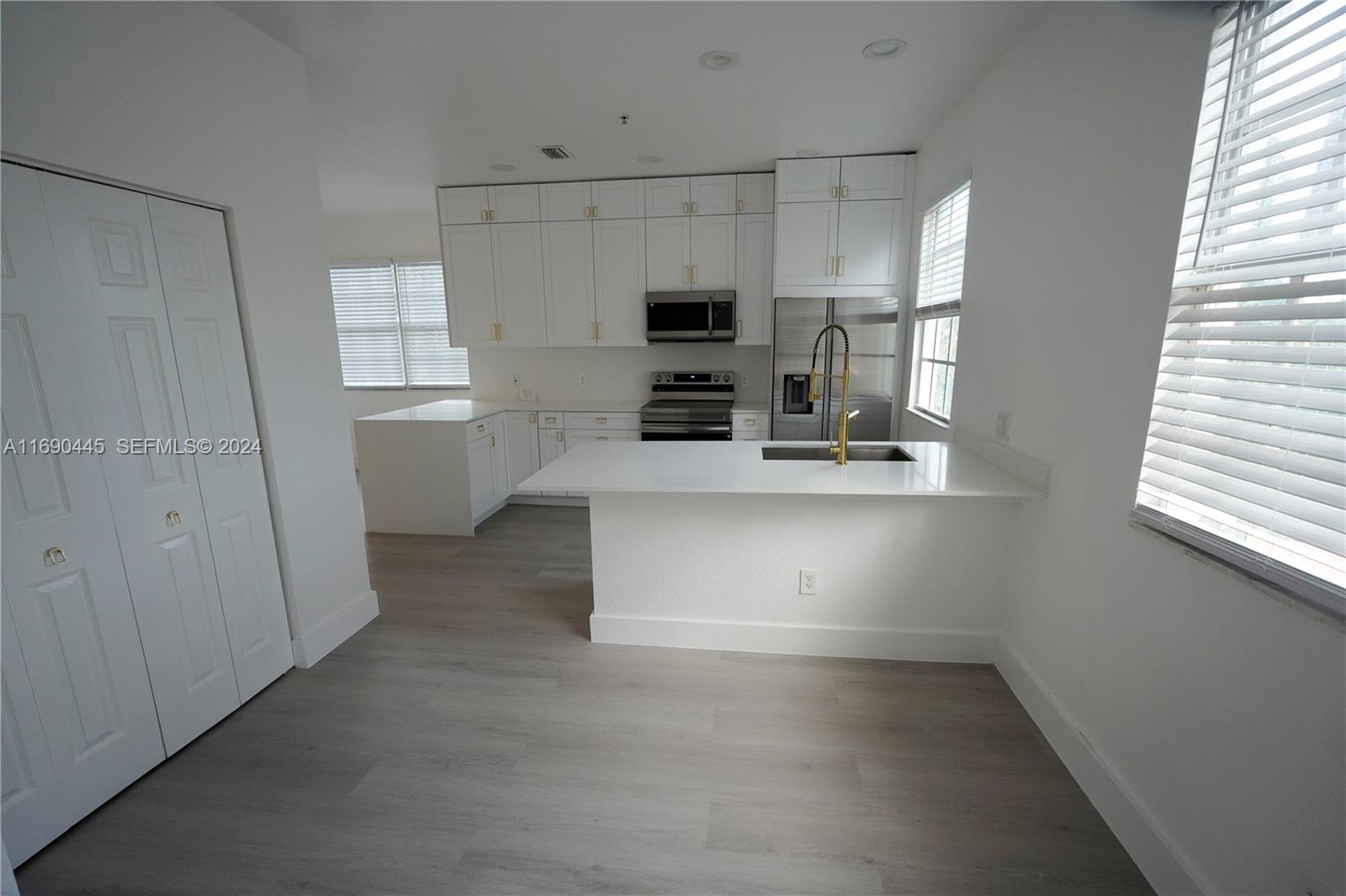123 Harbors Way Property Photo 25