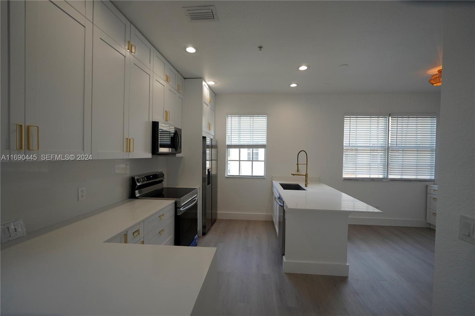 123 Harbors Way Property Photo 30