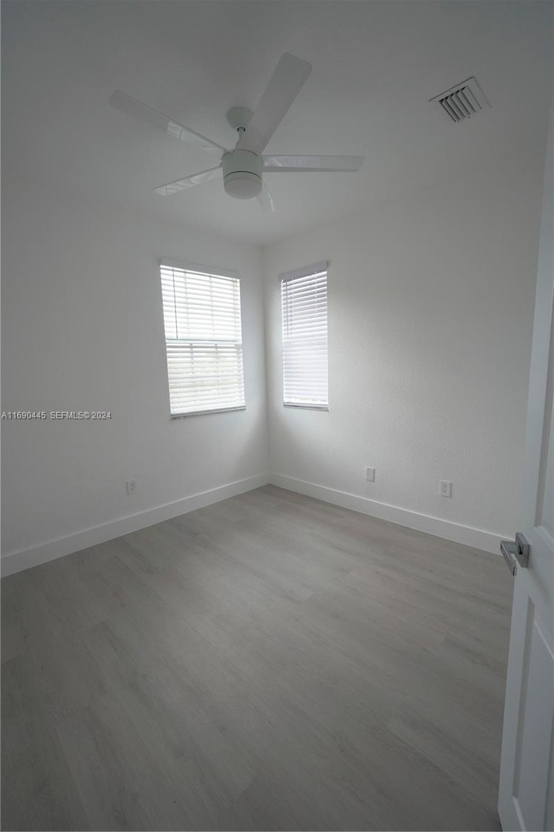 123 Harbors Way Property Photo 46