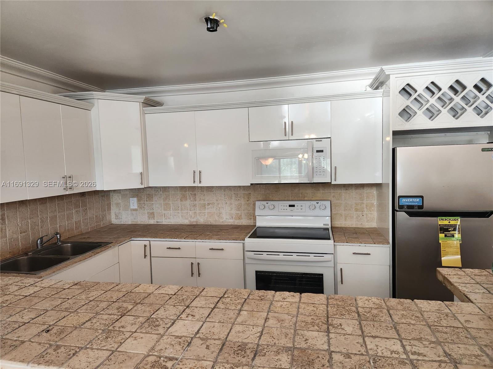 14850 Naranja Lakes Boulevard B2g Property Photo 6