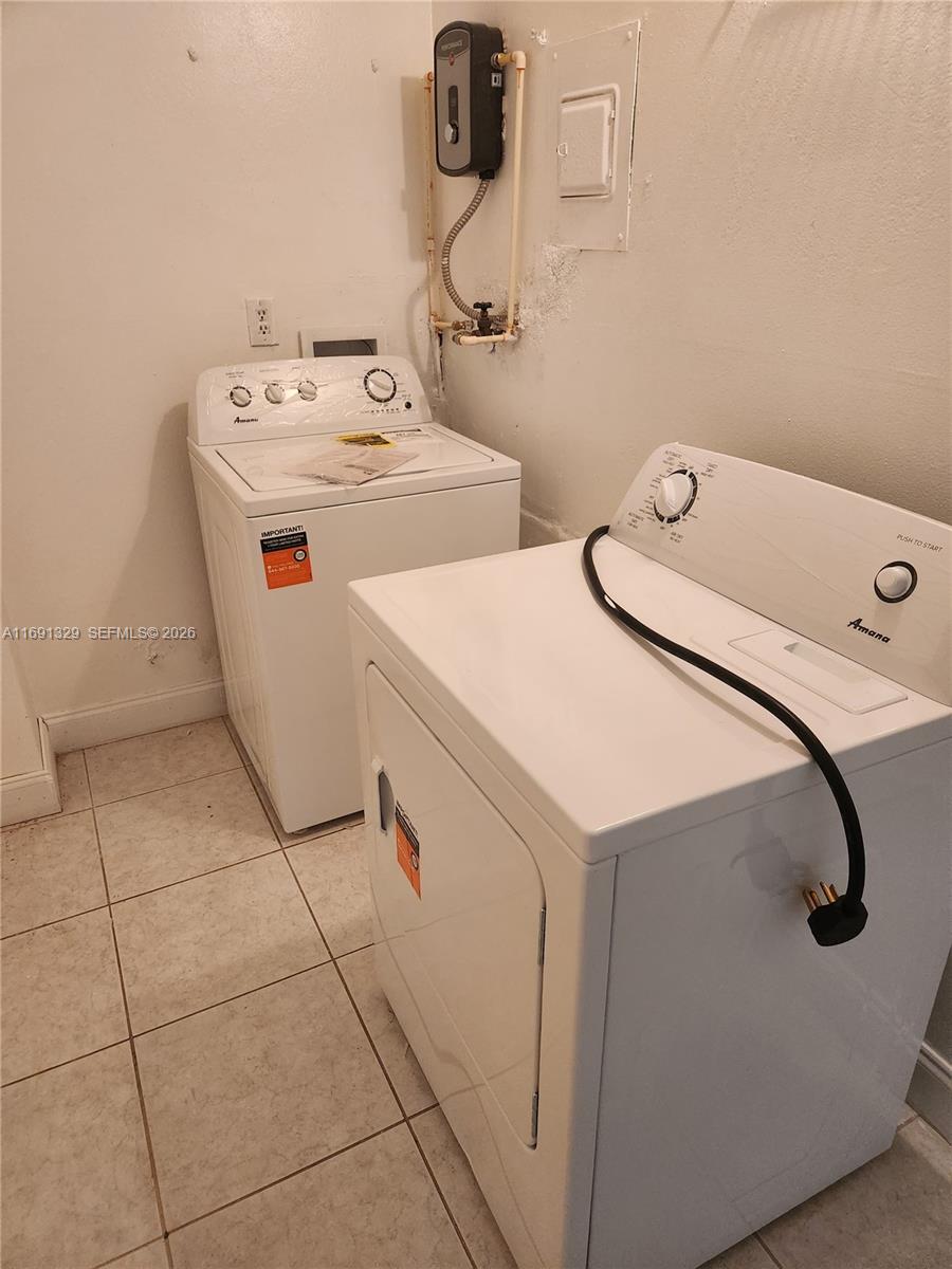 14850 Naranja Lakes Boulevard B2g Property Photo 9