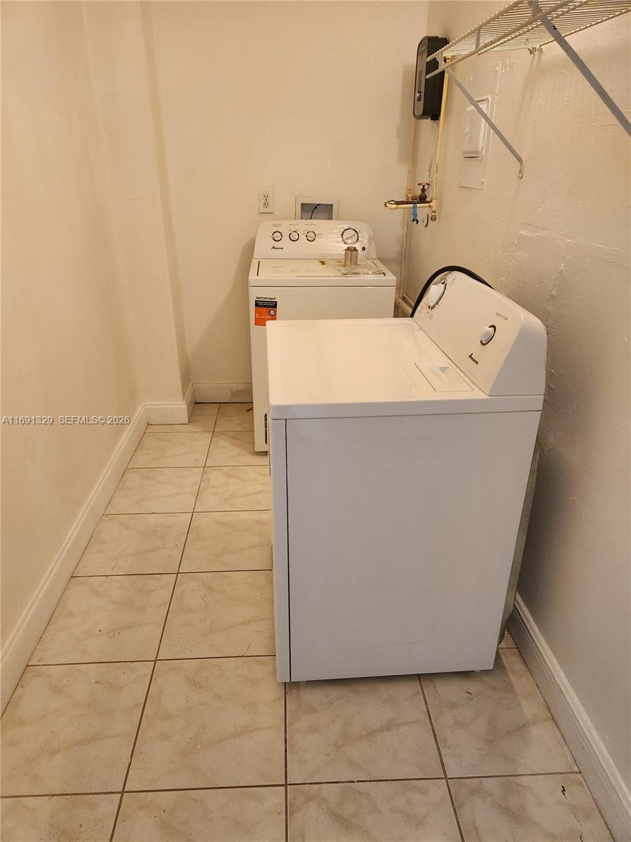 14850 Naranja Lakes Boulevard B2g Property Photo 10