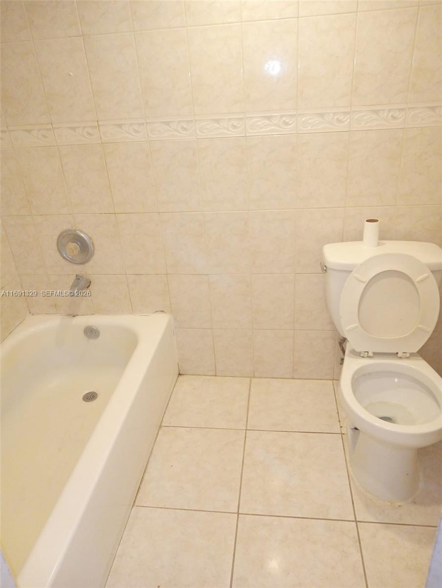 14850 Naranja Lakes Boulevard B2g Property Photo 12