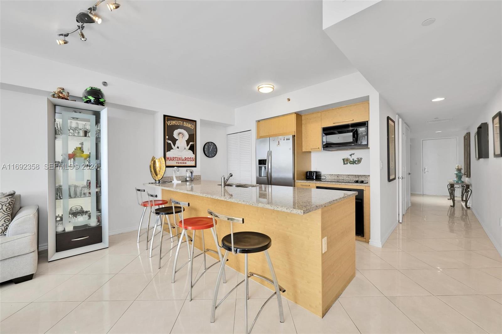 1830 S Ocean Drive 2505 Property Photo 5