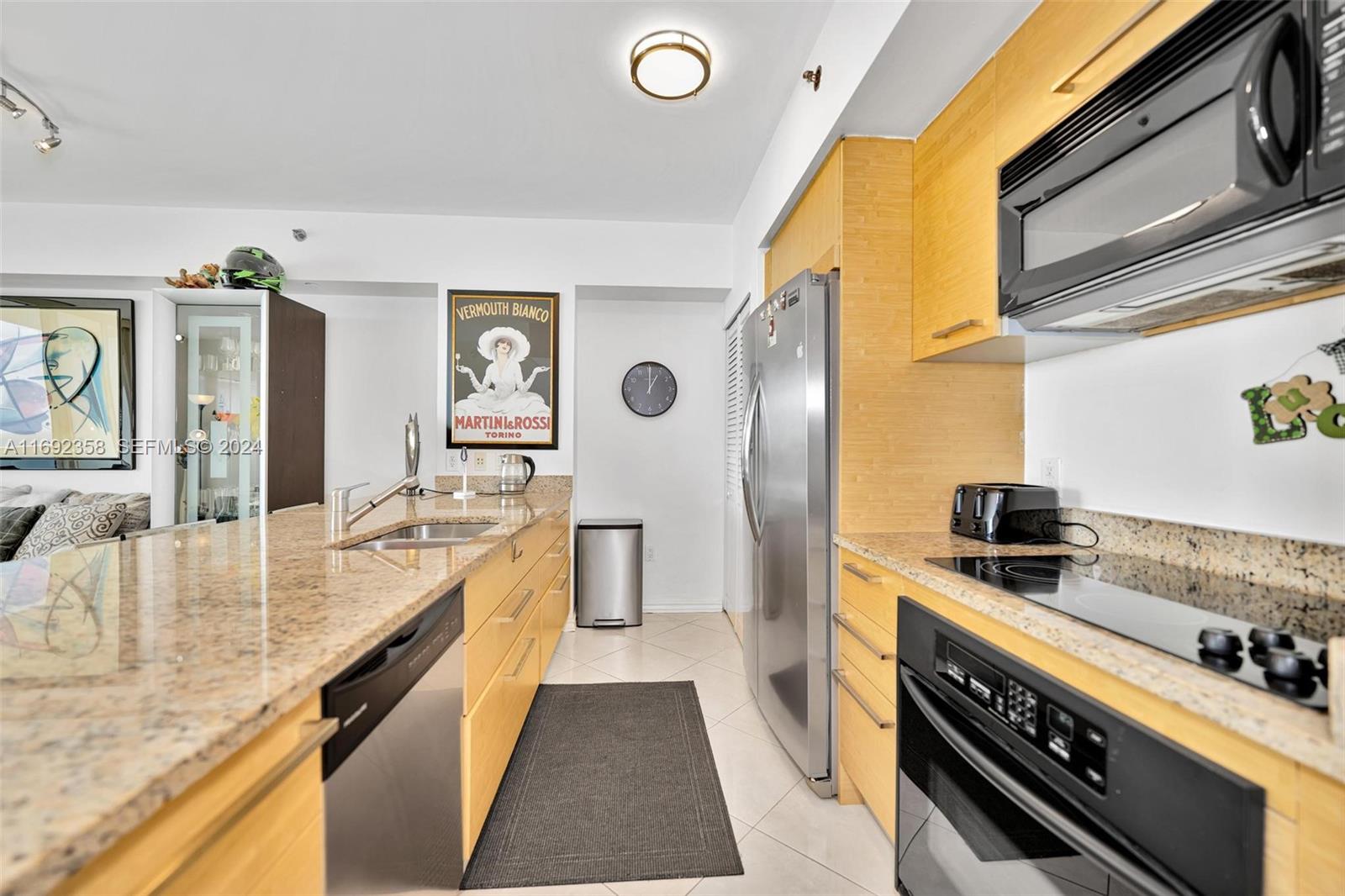 1830 S Ocean Drive 2505 Property Photo 8
