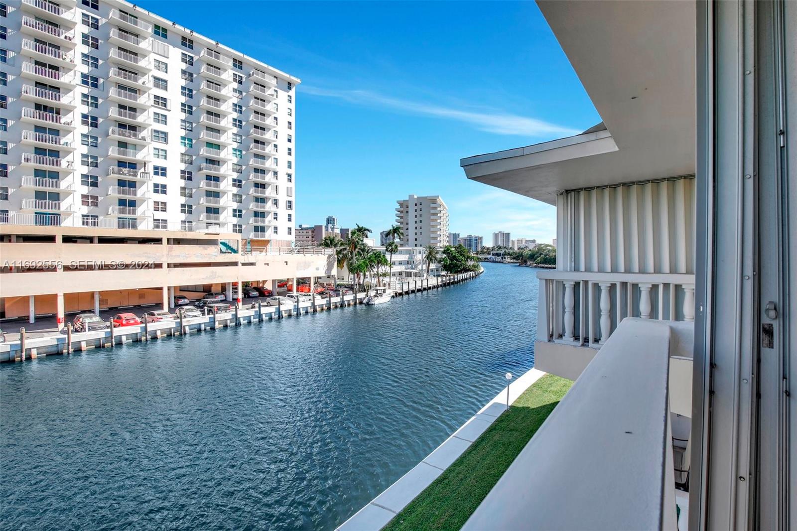 450 Paradise Isle Boulevard 307 & 308 Property Photo 23