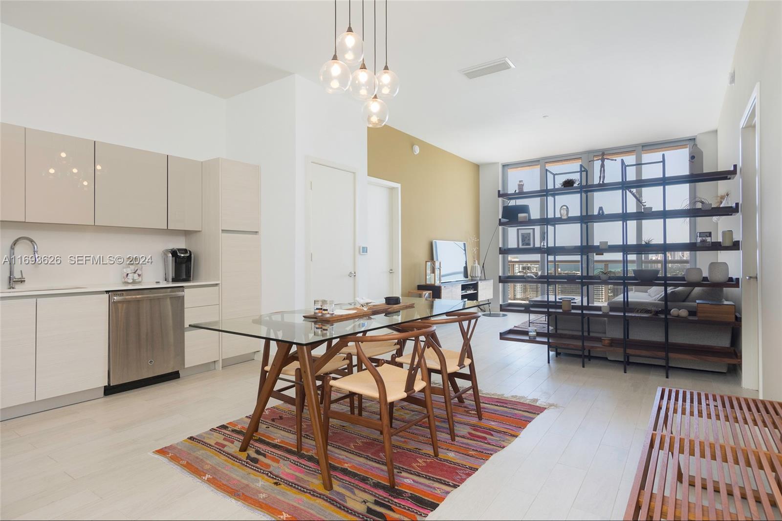 2600 E Hallandale Beach Boulevard T3307 Property Photo 9