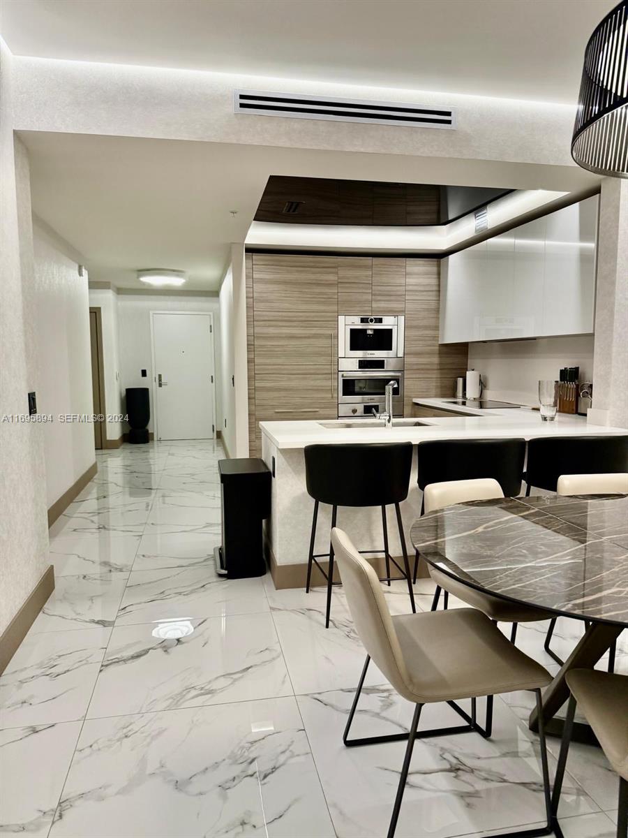 330 Sunny Isles Boulevard 5-603 Property Photo 4