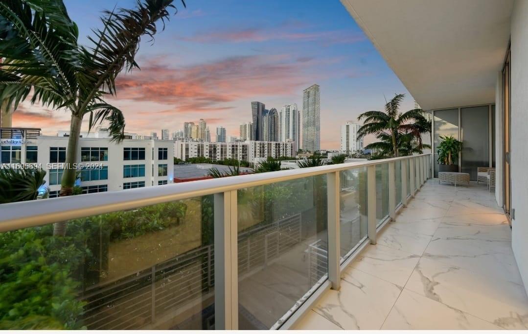 330 Sunny Isles Boulevard 5-603 Property Photo 18