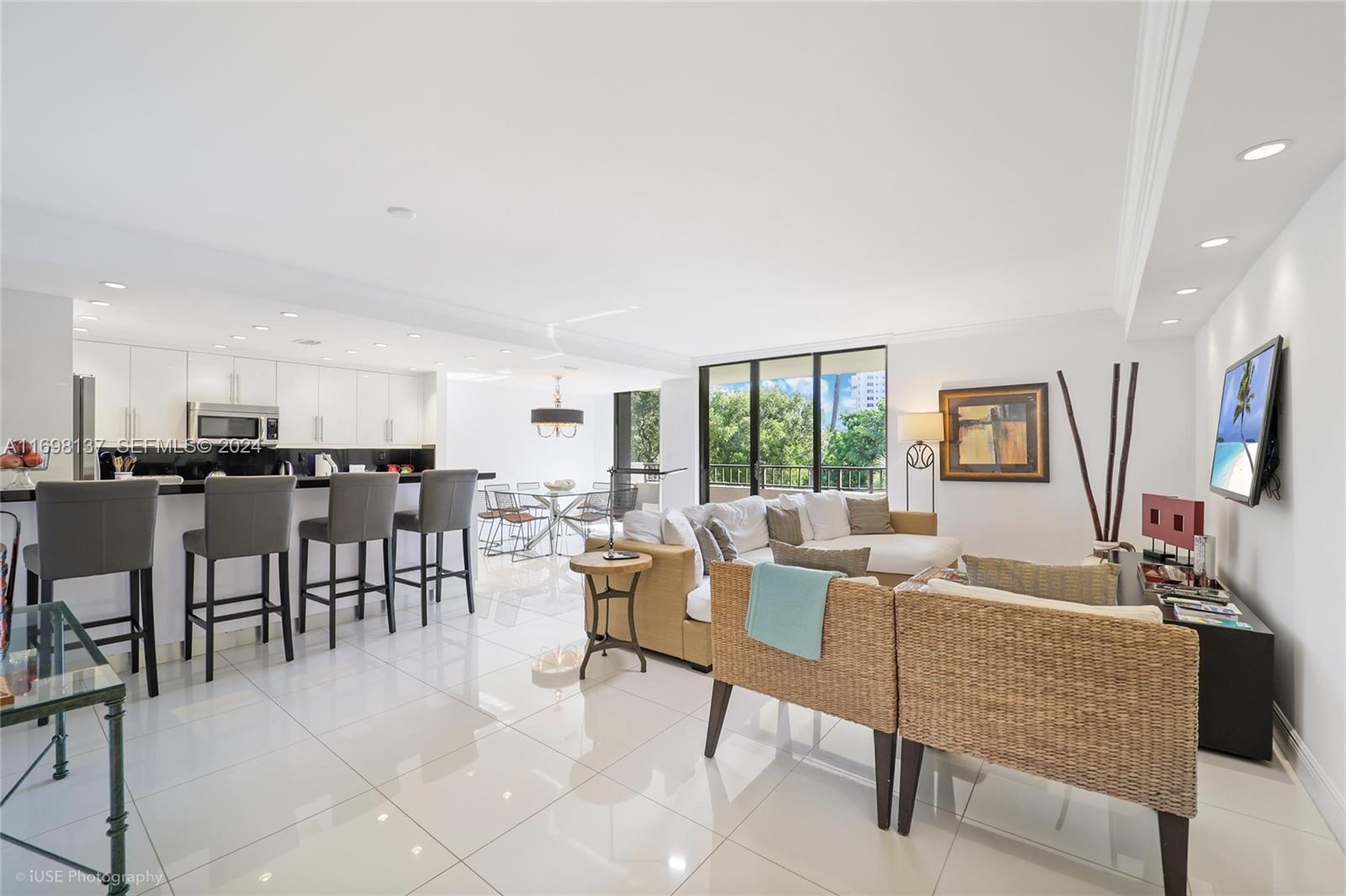 A11698137 Property Photo 2