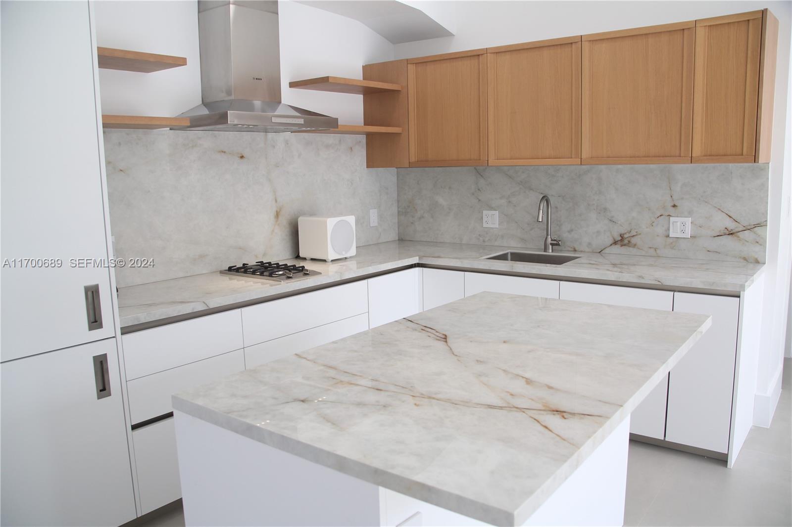 1345 Hollywood Boulevard Property Photo 32