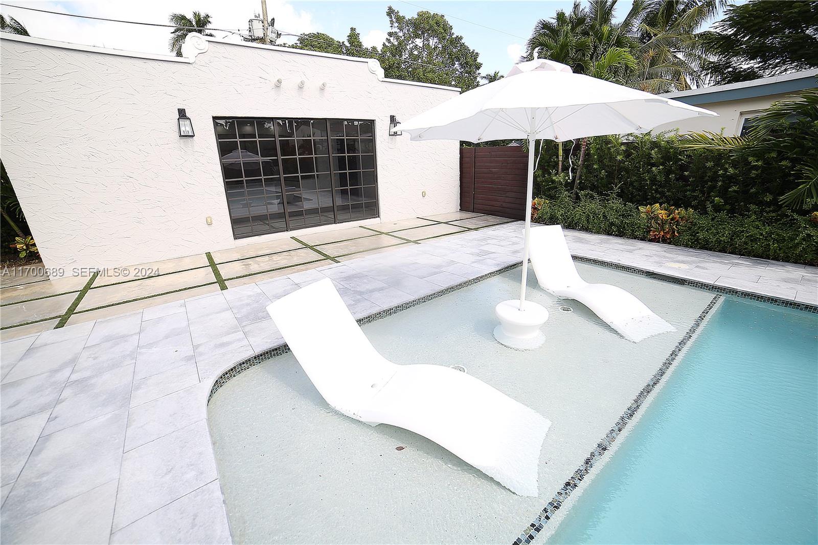 1345 Hollywood Boulevard Property Photo 41