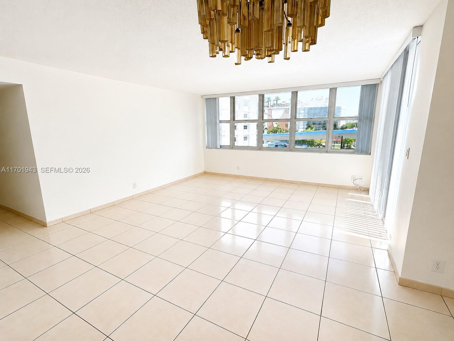 1825 S Ocean Drive 401 Property Photo 6