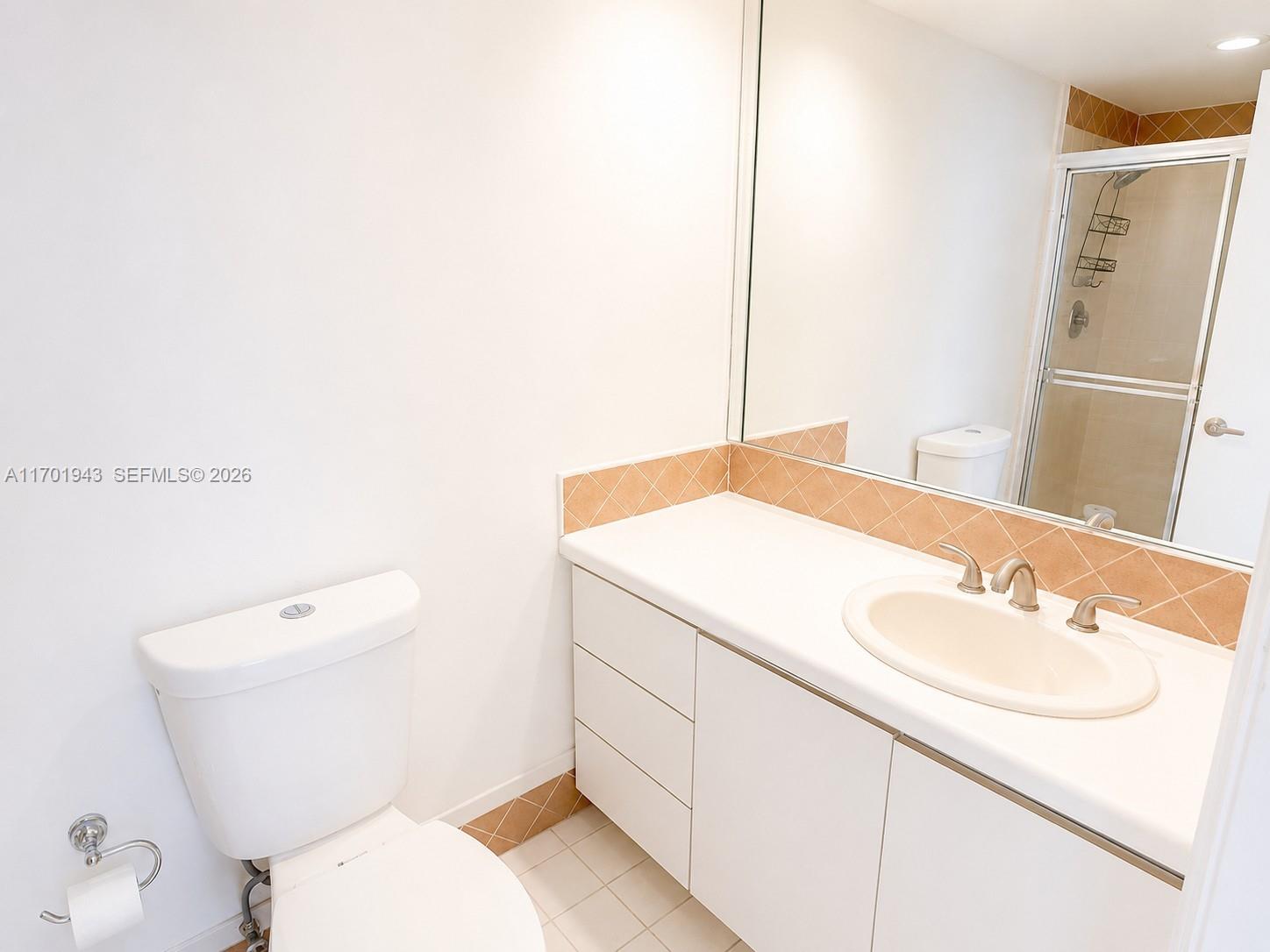 1825 S Ocean Drive 401 Property Photo 14
