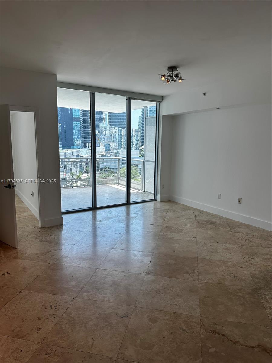 350 S Miami Avenue 1704 Property Photo 7