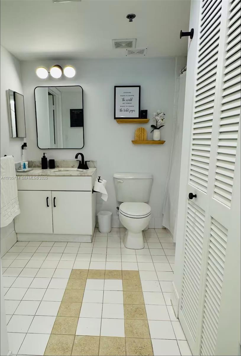 1200 Brickell Bay Drive 3220 Property Photo 27