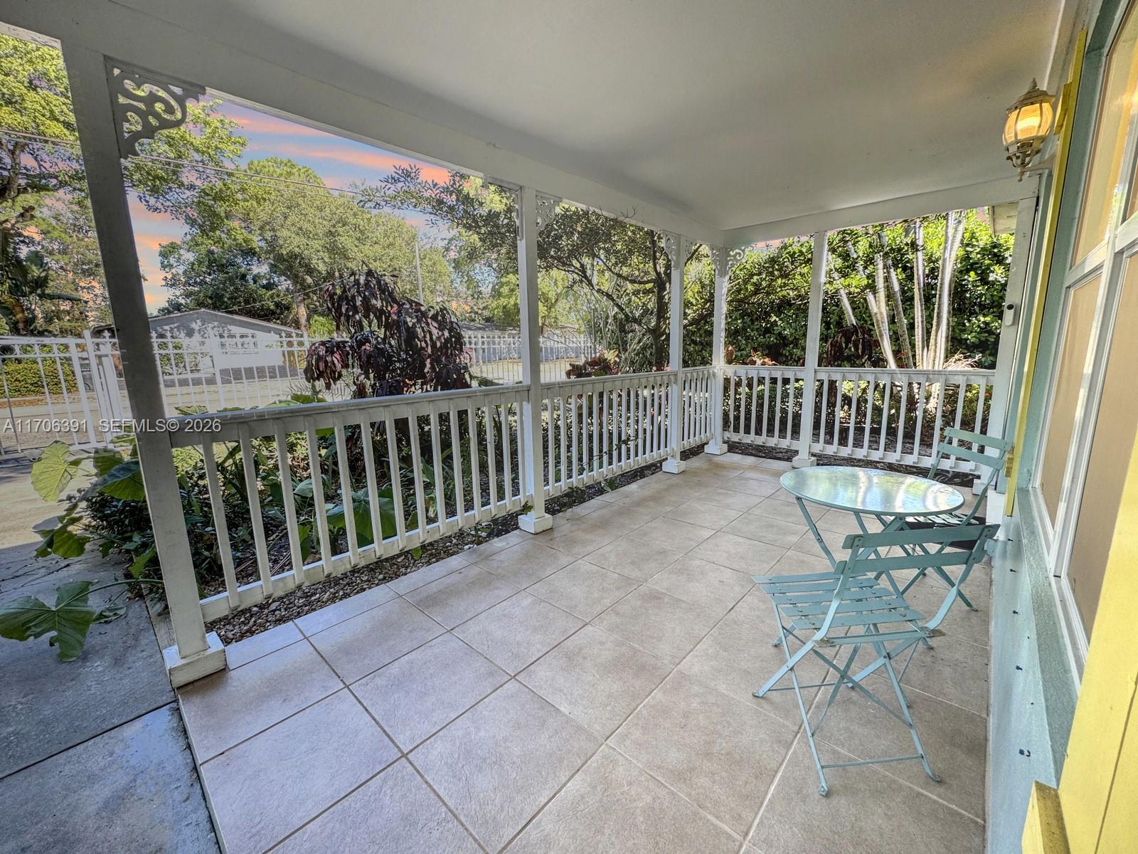 1820 Sw 11th Court Property Photo 6