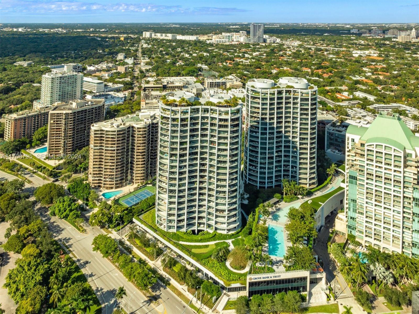 2811 S Bayshore Drive 20bc Property Photo 30