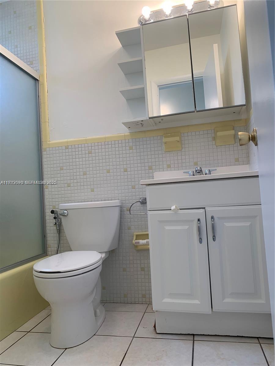 1395 Ne 167th Street 209 Property Photo 30
