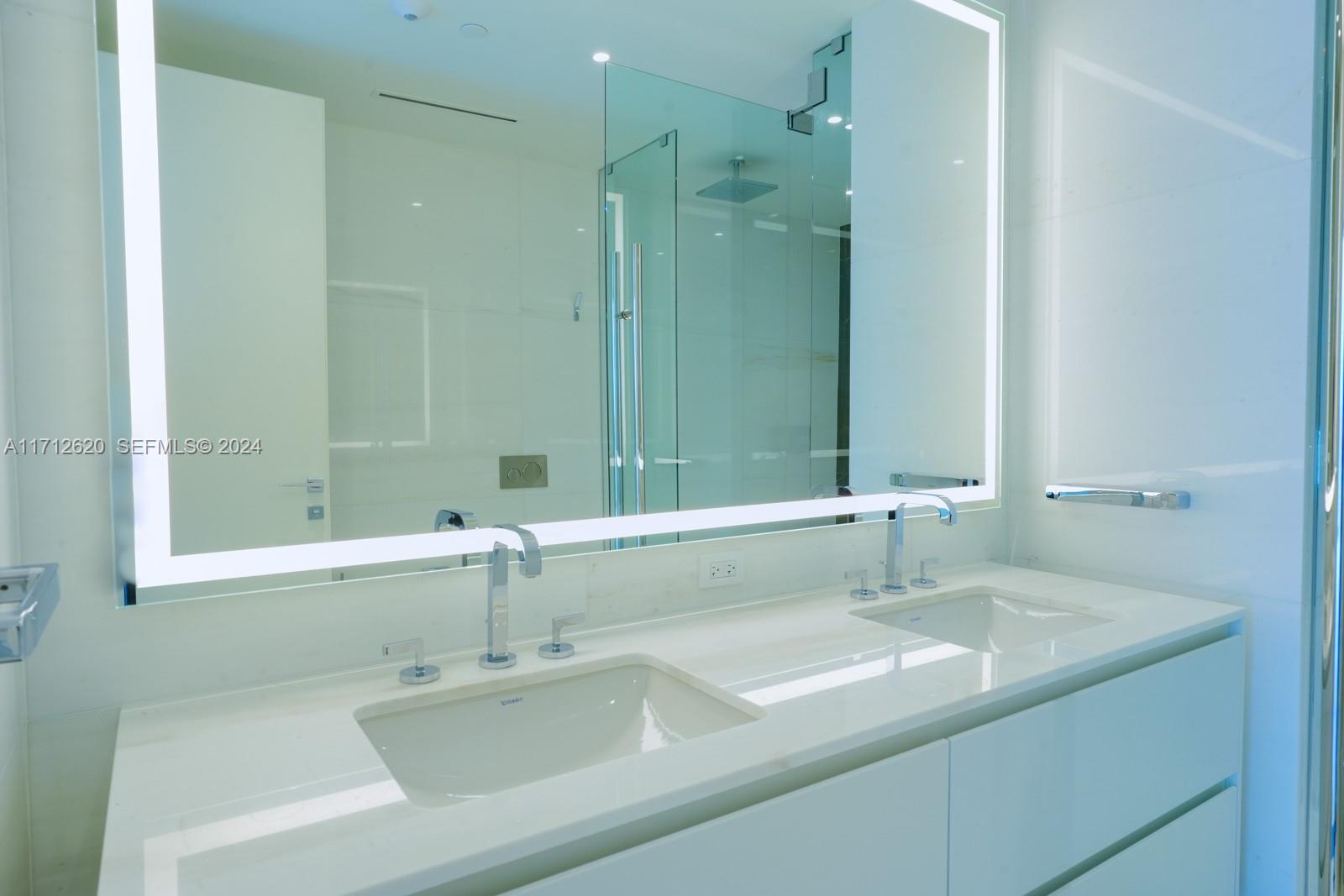 300 Biscayne Boulevard Way 1806 Property Photo 23