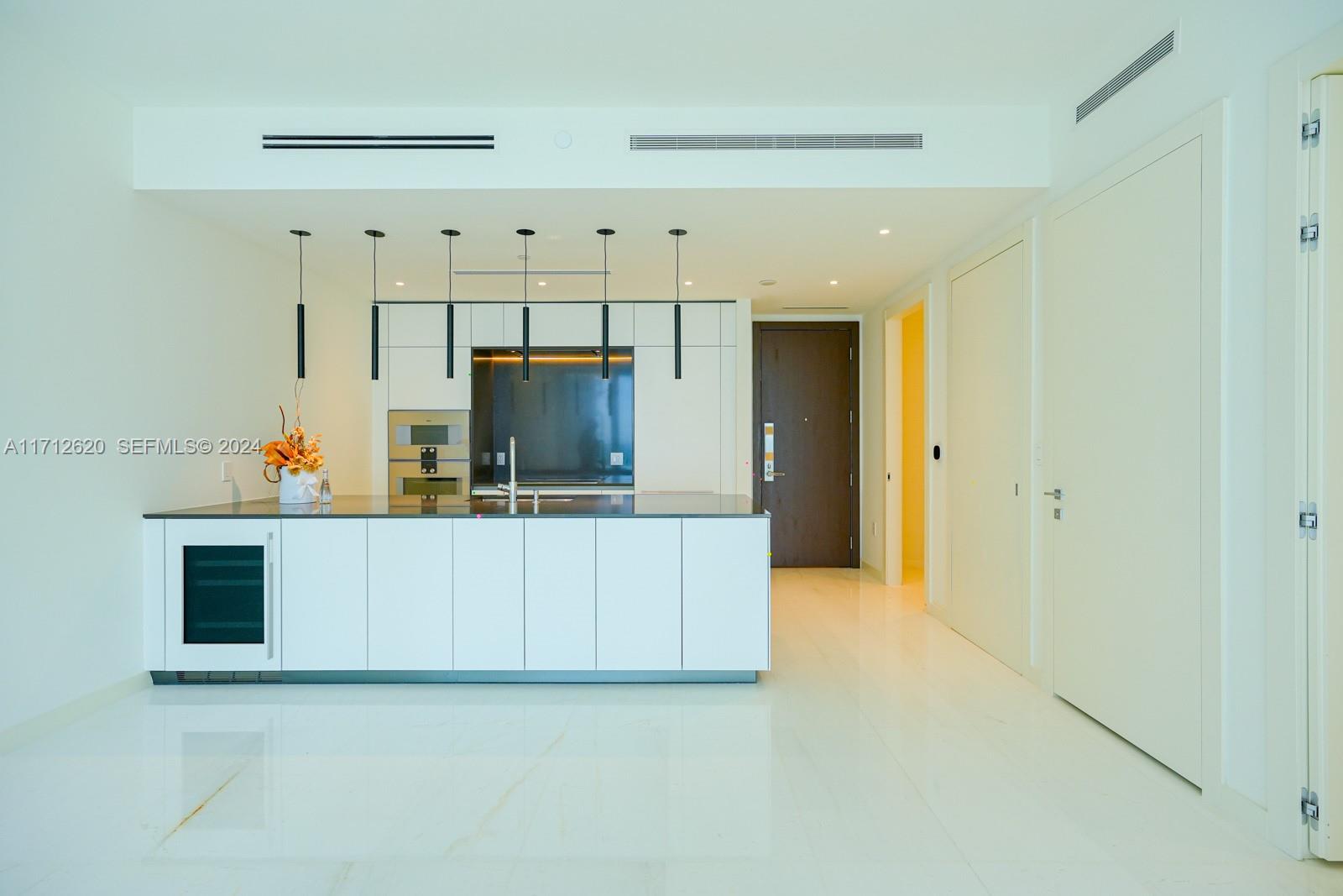 300 Biscayne Boulevard Way 1806 Property Photo 28