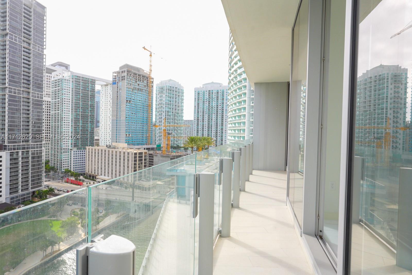 300 Biscayne Boulevard Way 1806 Property Photo 37