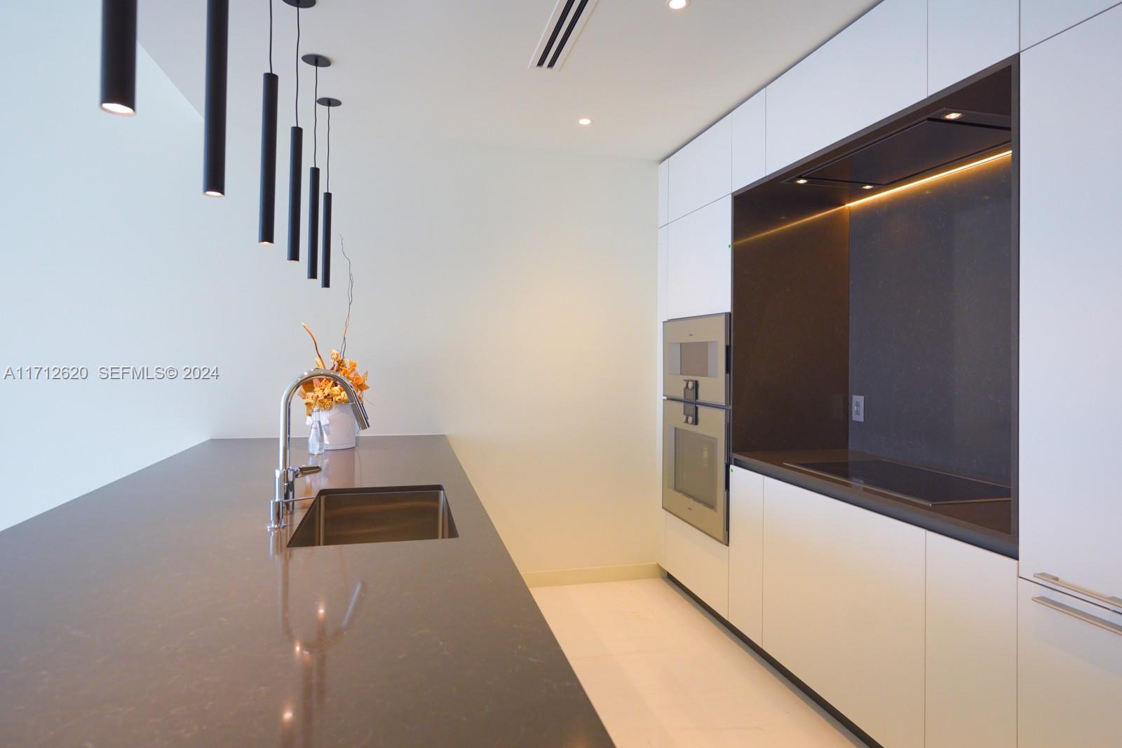 300 Biscayne Boulevard Way 1806 Property Photo 50