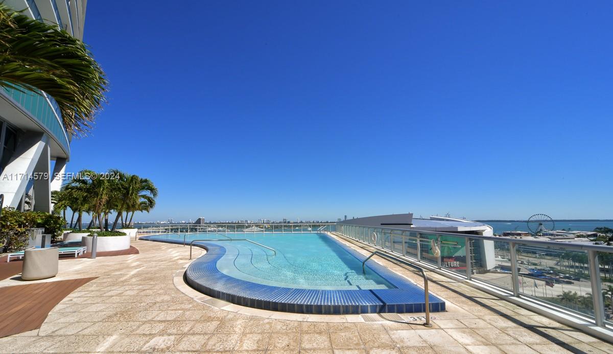 888 Biscayne Boulevard 2511 Property Photo 12