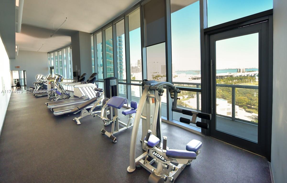 888 Biscayne Boulevard 2511 Property Photo 18