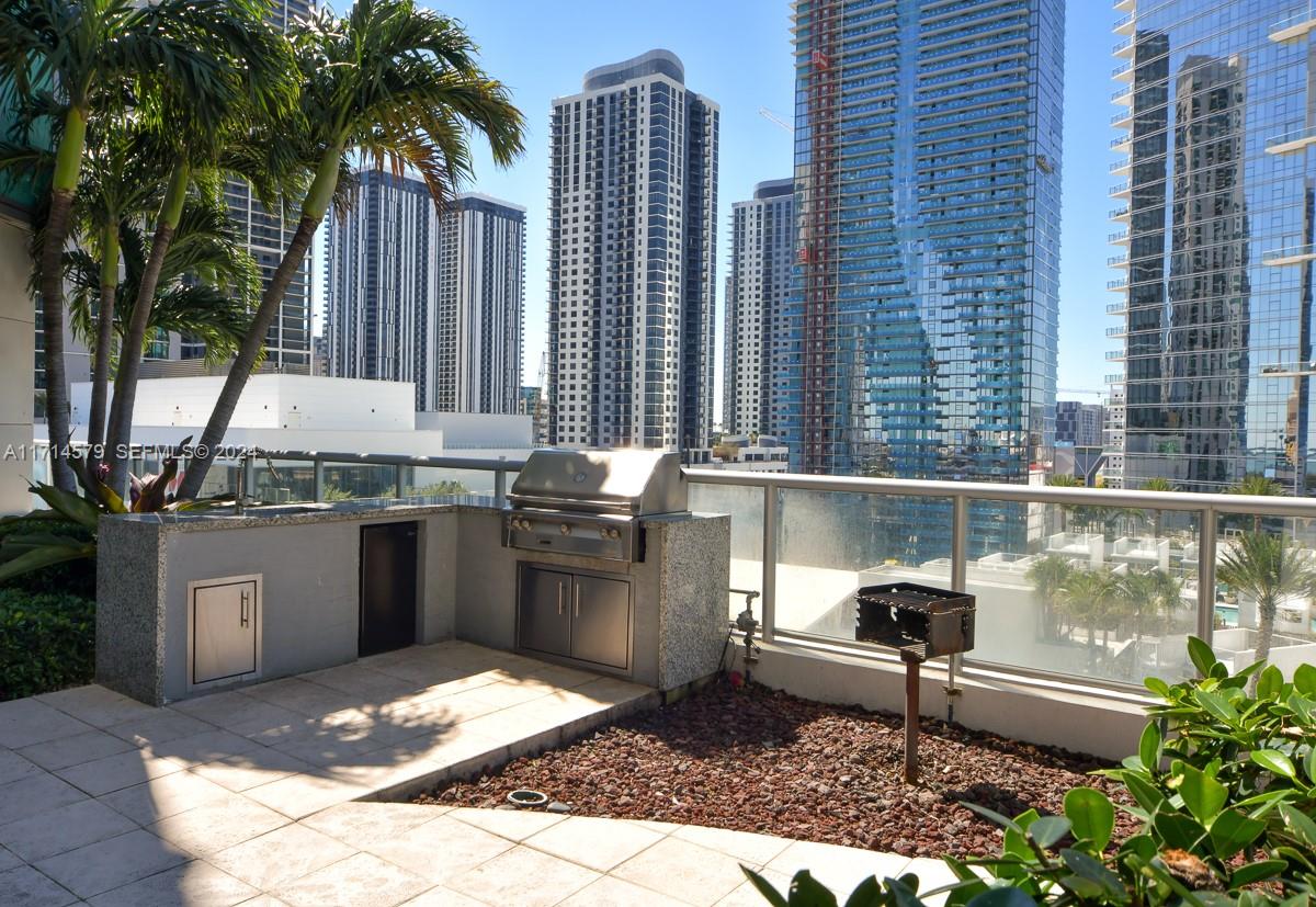 888 Biscayne Boulevard 2511 Property Photo 20