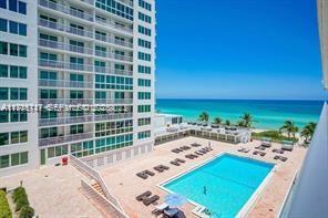 5401 Collins Avenue 223 Property Photo 16