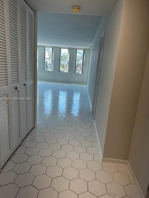 5401 Collins Avenue 223 Property Photo 19