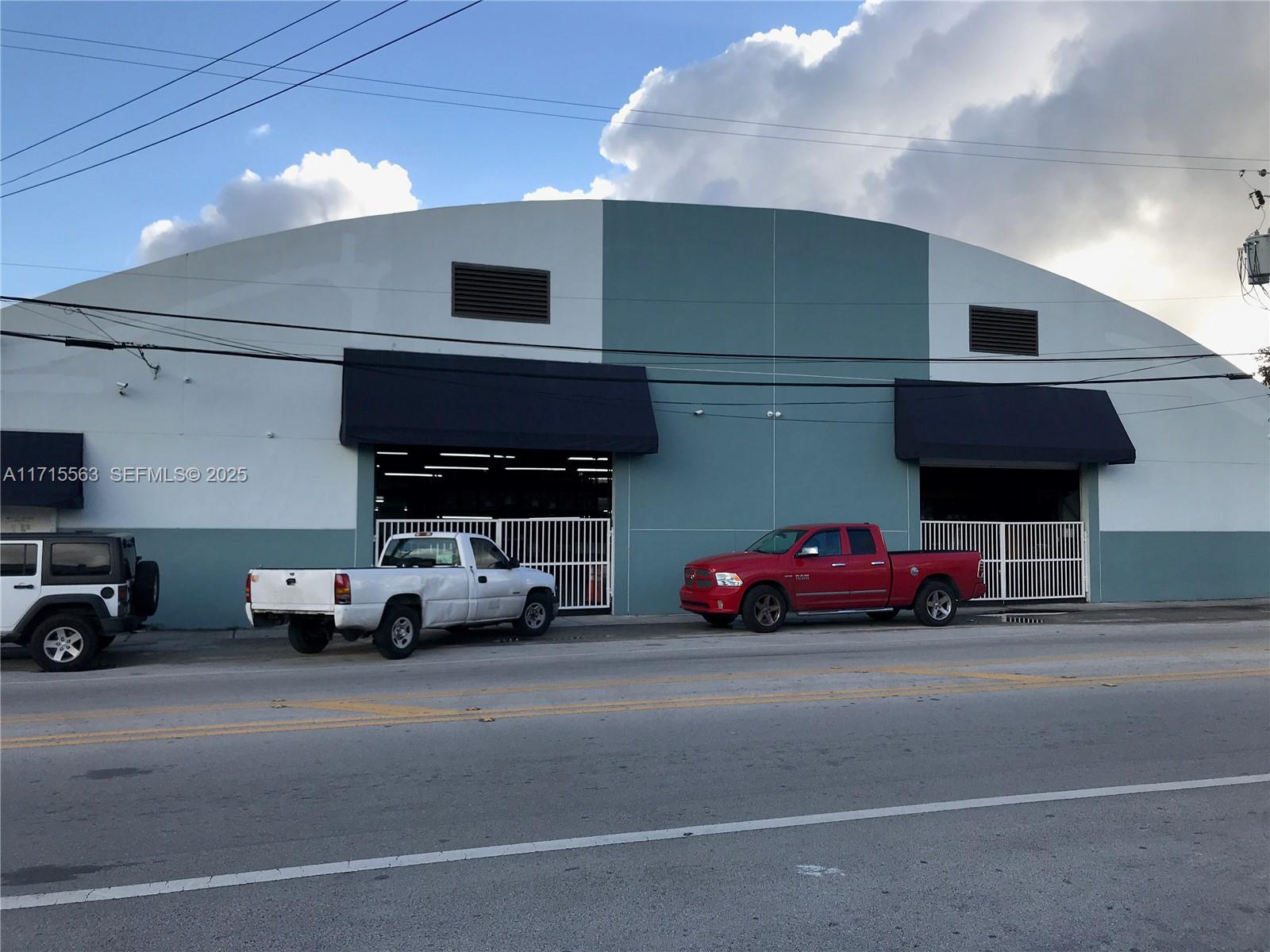 1628 Nw 28th Street Property Photo 2