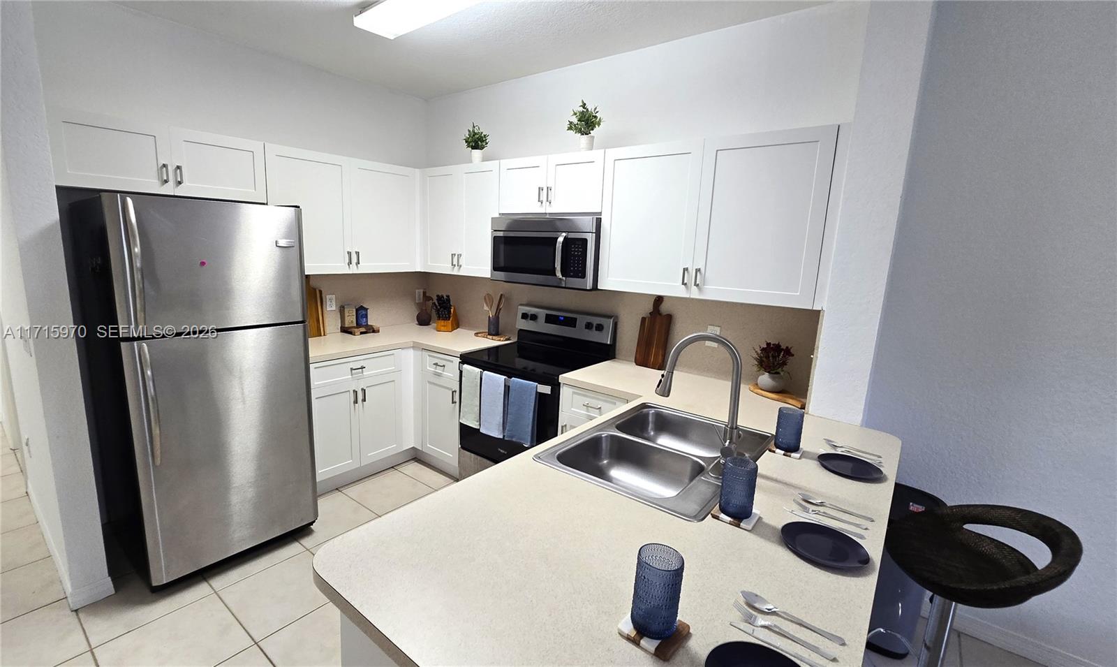 7854 Catalina Circle Property Photo 6
