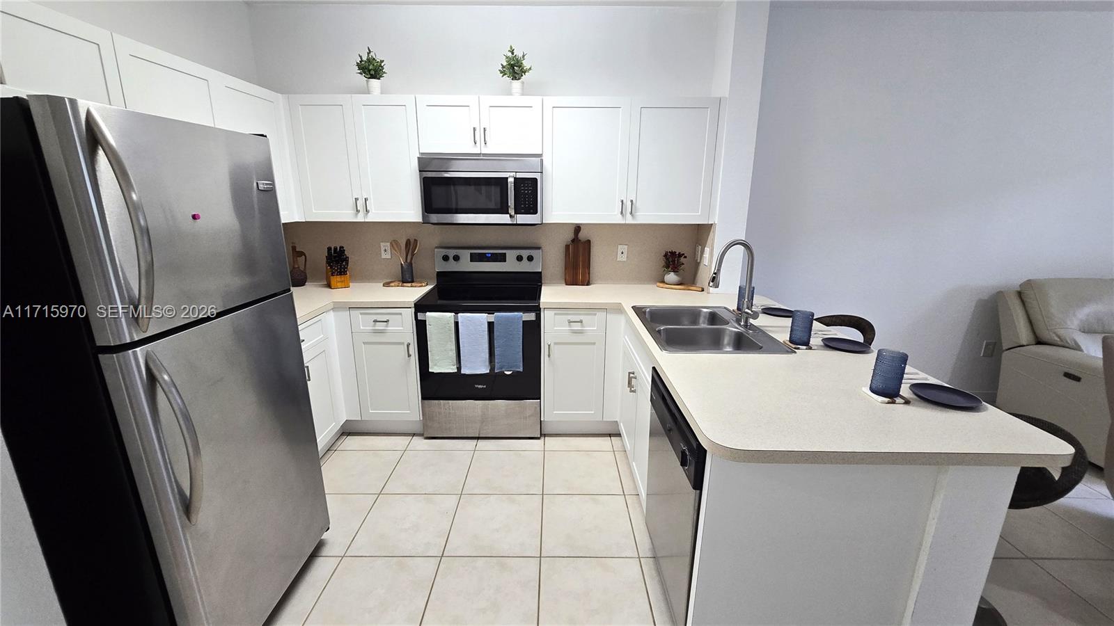 7854 Catalina Circle Property Photo 7