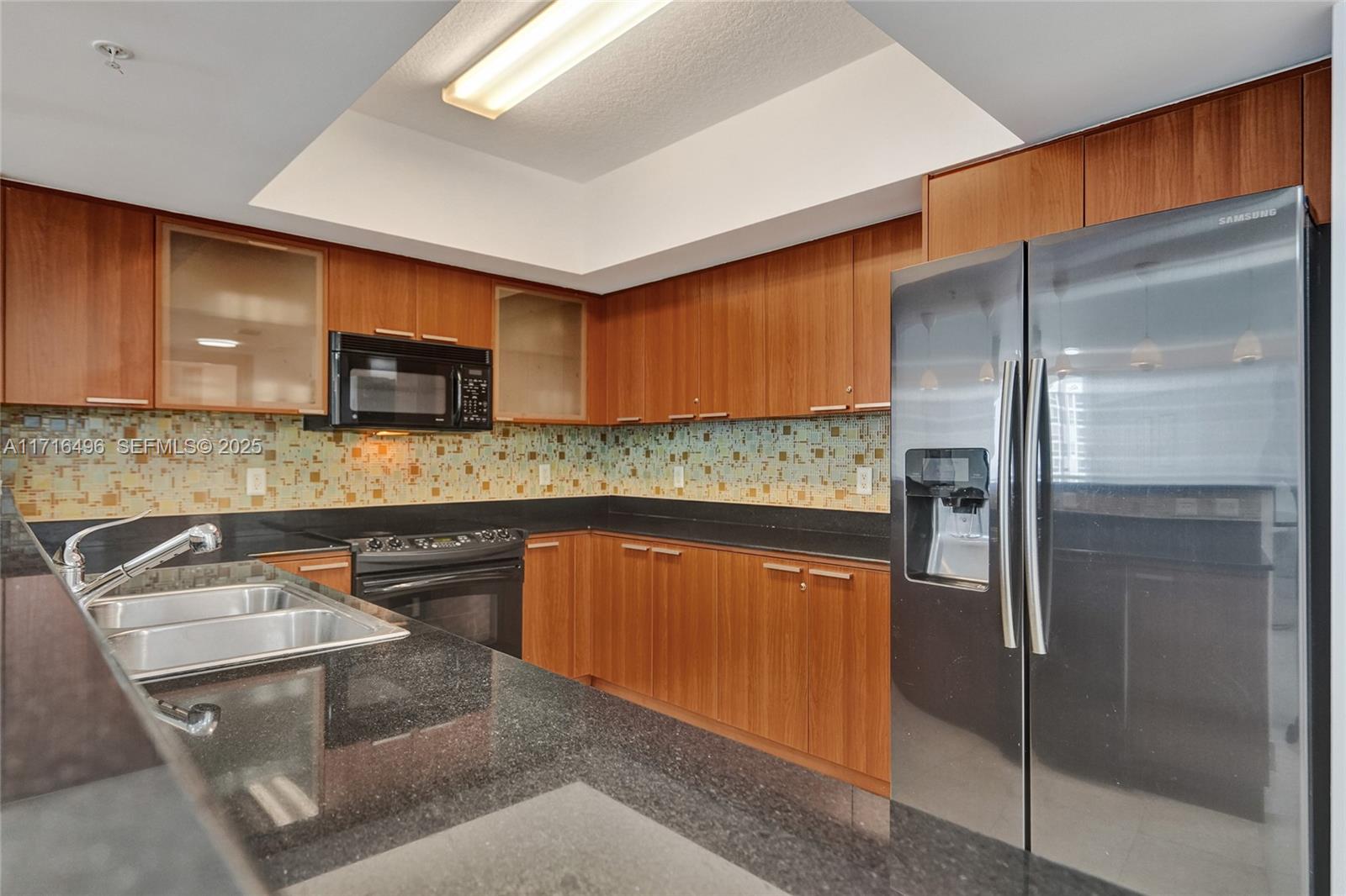 16699 Collins Avenue 2405 Property Photo 2