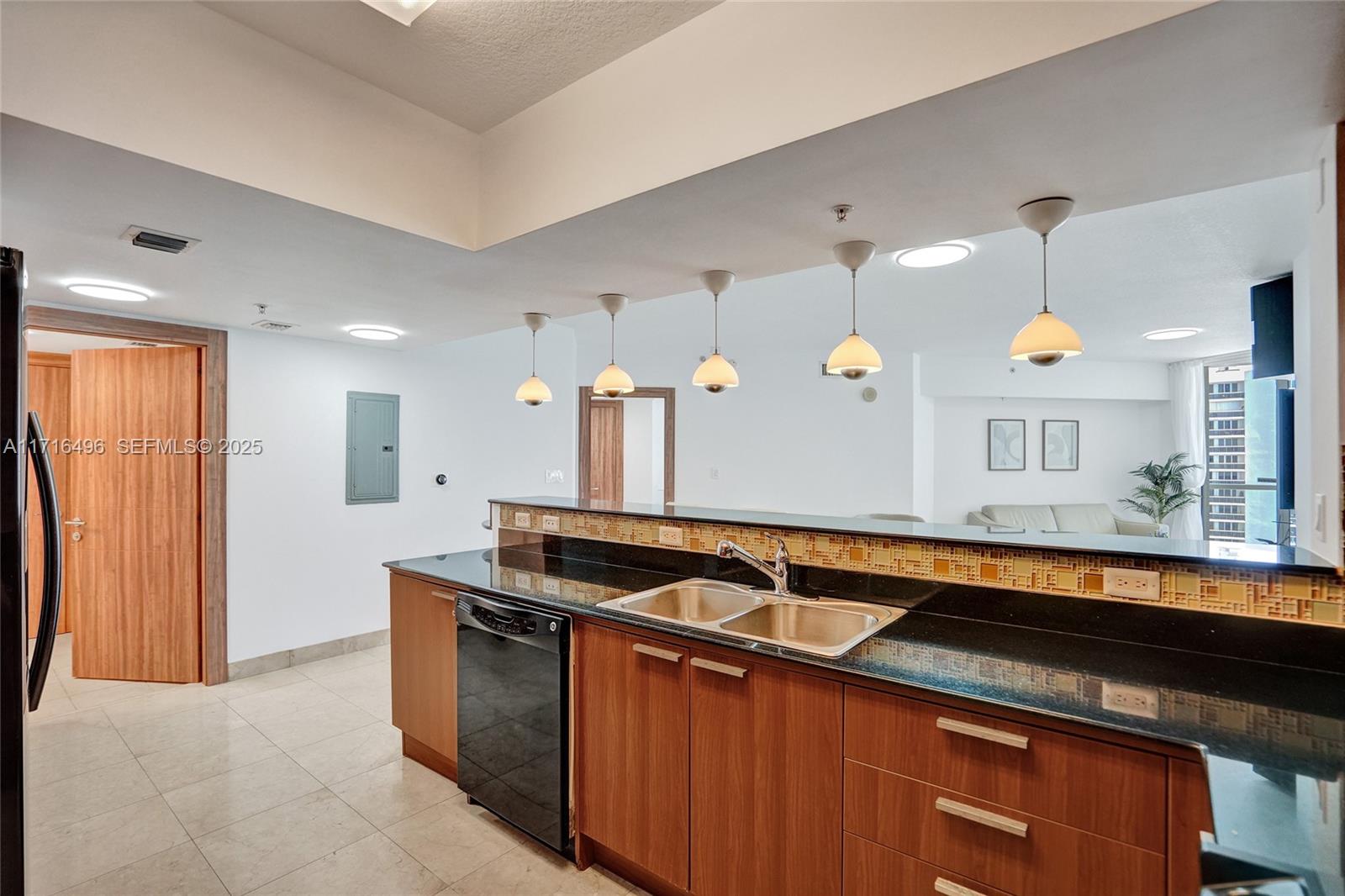16699 Collins Avenue 2405 Property Photo 6
