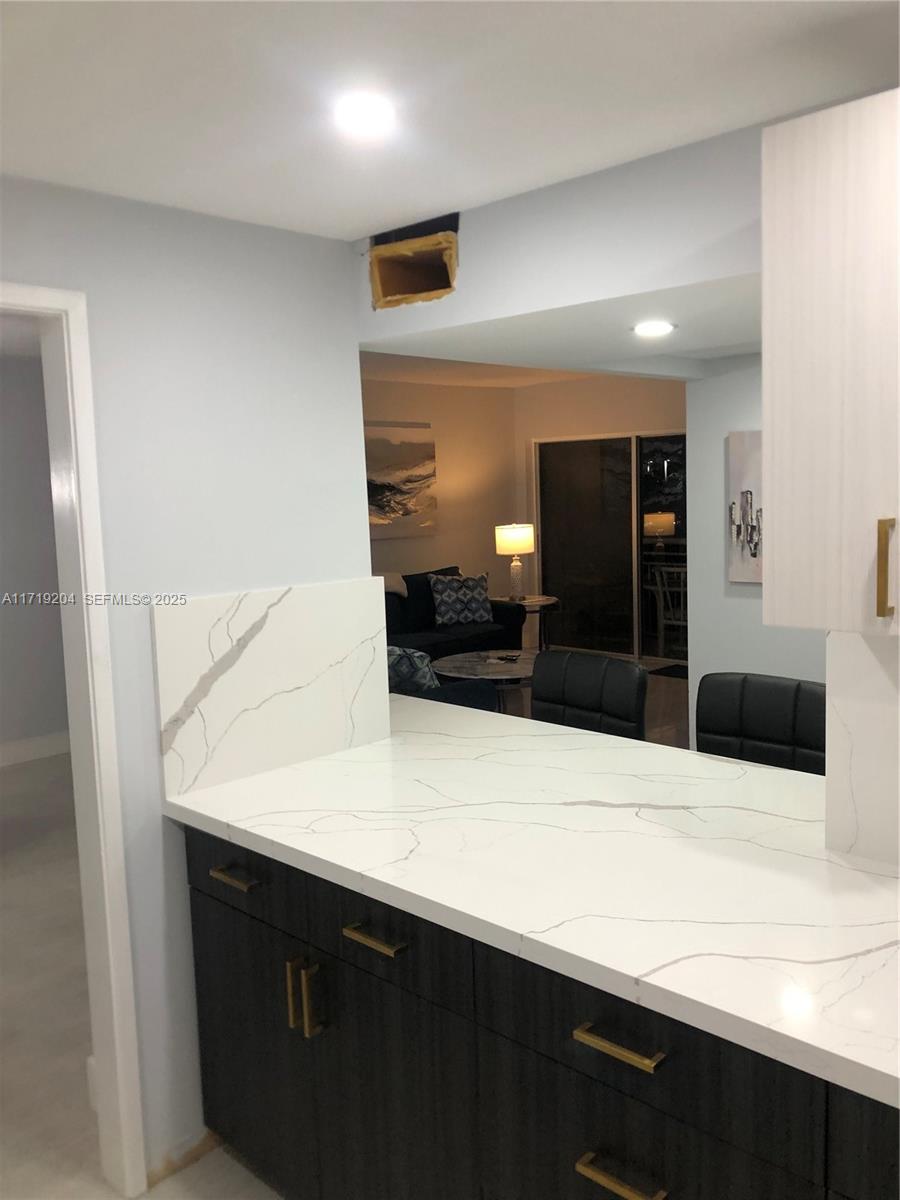 A11719204 Property Photo 12