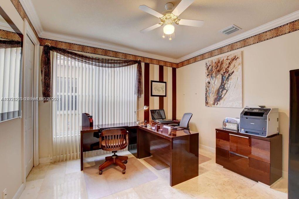6139 Via Venetia S Property Photo 13